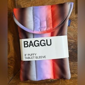BAGGU tablet kindle sleeve striped gradient